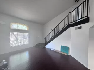 Photo #3: 2580312 Listing 