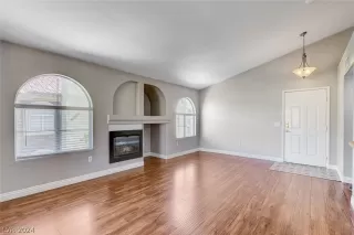 Photo #1: 2580323 Listing