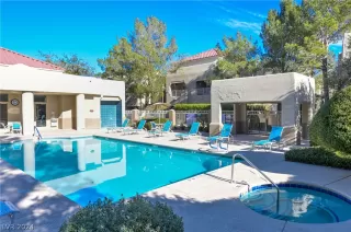 Photo #1: 2580358 Listing 