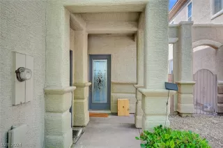 Photo #2: 2580368 Listing 