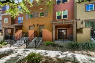 Photo #1: 2580420 Listing