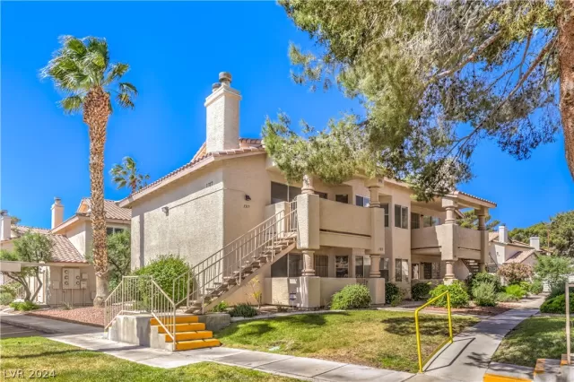 MLS: 2580441 Condo For Sale