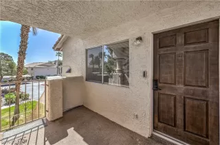 Photo #3: 2580441 Listing