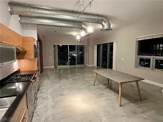 Photo #5: 2580446 Listing 