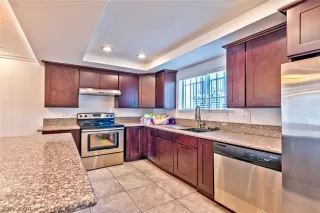 Photo #4: 2580477 Listing 