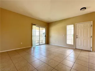 Photo #2: 2580519 Listing 