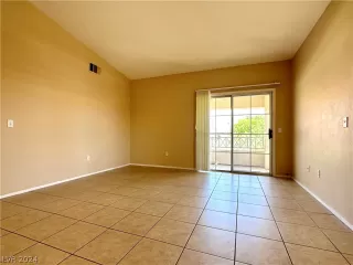 Photo #3: 2580519 Listing 