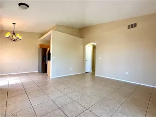 Photo #4: 2580519 Listing 