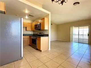 Photo #6: 2580519 Listing 