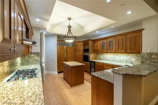 Photo #6: 2580530 Listing 