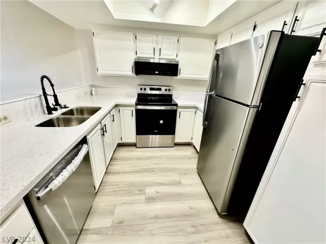 MLS: 2580539 Condo For Sale