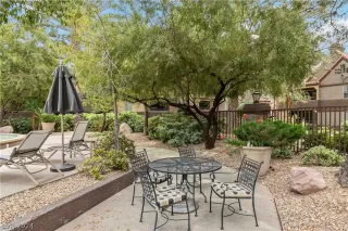 Photo #1: 2580546 Listing 