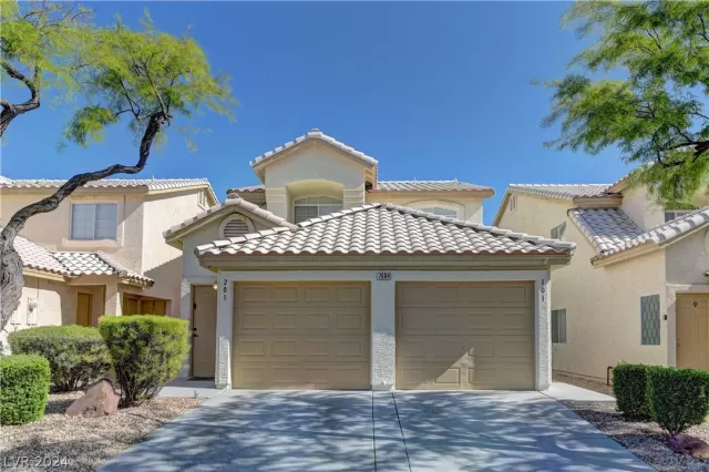 MLS: 2580555 Condo For Sale