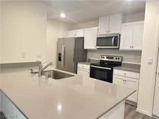 Photo #4: 2580602 Listing 
