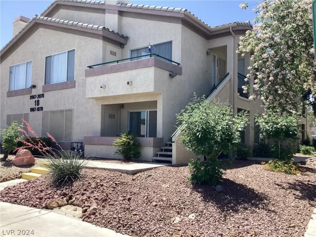 MLS: 2580636 Condo For Sale