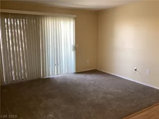 Photo #6: 2580636 Listing 