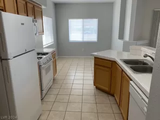 Photo #2: 2580640 Listing 