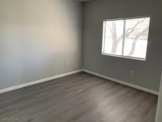 Photo #4: 2580640 Listing 