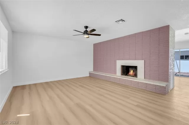 MLS: 2580646 Condo For Sale