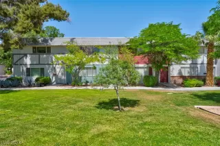 Photo #1: 2580646 Listing