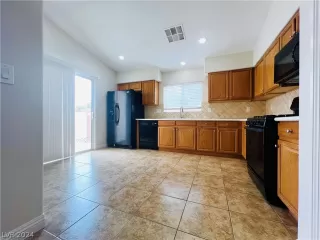 Photo #3: 2580654 Listing 