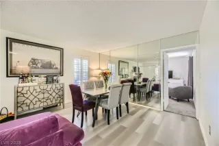 Photo #2: 2580703 Listing 