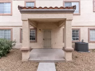 Photo #4: 2580727 Listing