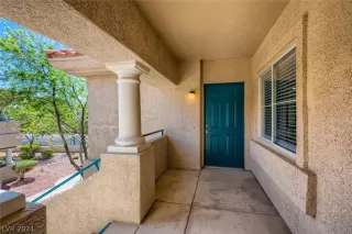 Photo #2: 2580752 Listing