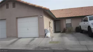 Photo #3: 2580800 Listing 