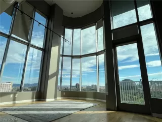 Photo #6: 2580801 Listing 