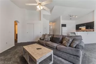 Photo #2: 2580804 Listing 