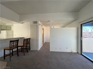 Photo #3: 2580834 Listing 