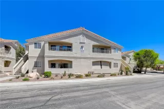 Photo #1: 2580863 Listing