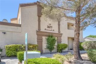 Photo #1: 2580901 Listing