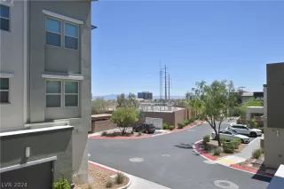 Photo #6: 2580952 Listing 