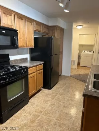 Photo #6: 2580959 Listing 