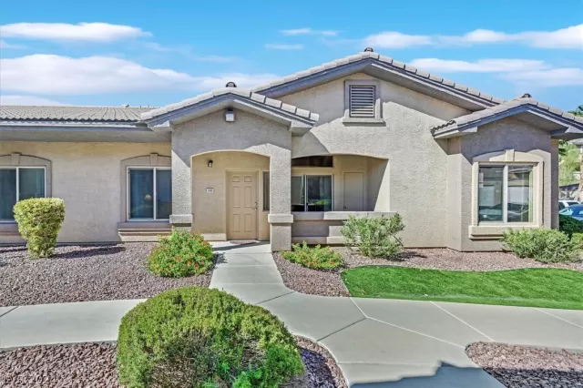 MLS: 2580989 Condo For Sale