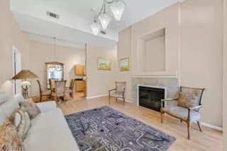 Photo #2: 2580989 Listing 