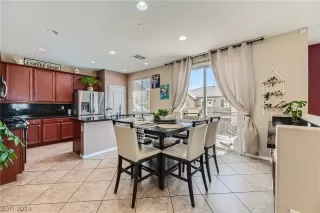 Photo #6: 2580999 Listing 