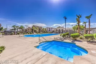 Photo #2: 2581038 Listing 