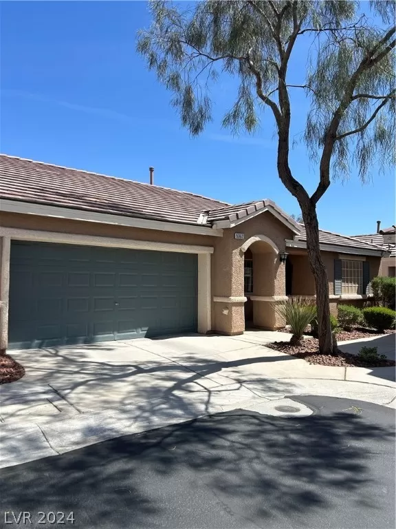 MLS: 2581040 Condo For Sale