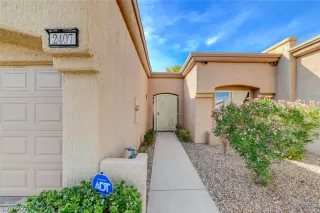 Photo #1: 2581049 Listing