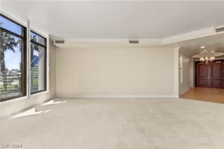 Photo #4: 2581068 Listing 