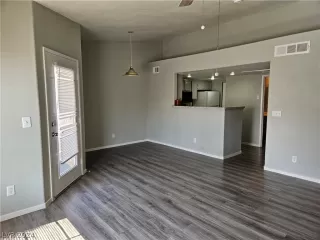 Photo #2: 2581100 Listing 