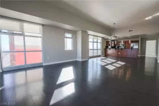 Photo #1: 2581116 Listing 
