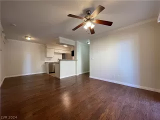 Photo #1: 2581142 Listing 