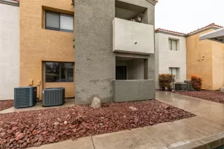 Photo #2: 2581157 Listing 