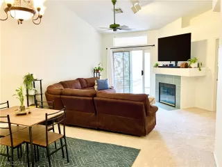 Photo #3: 2581170 Listing 