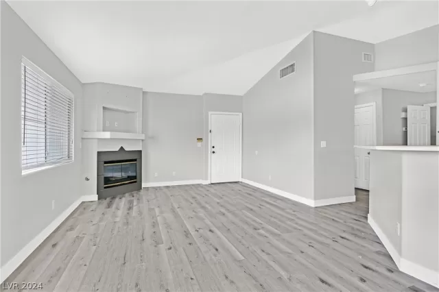 MLS: 2581195 Condo For Sale