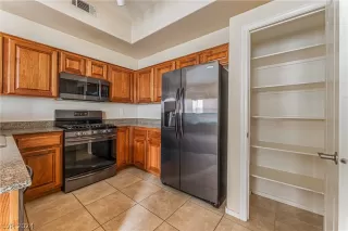 Photo #6: 2581200 Listing 